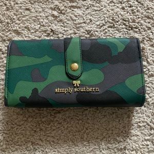 Simply Southern wallet. Brand New!